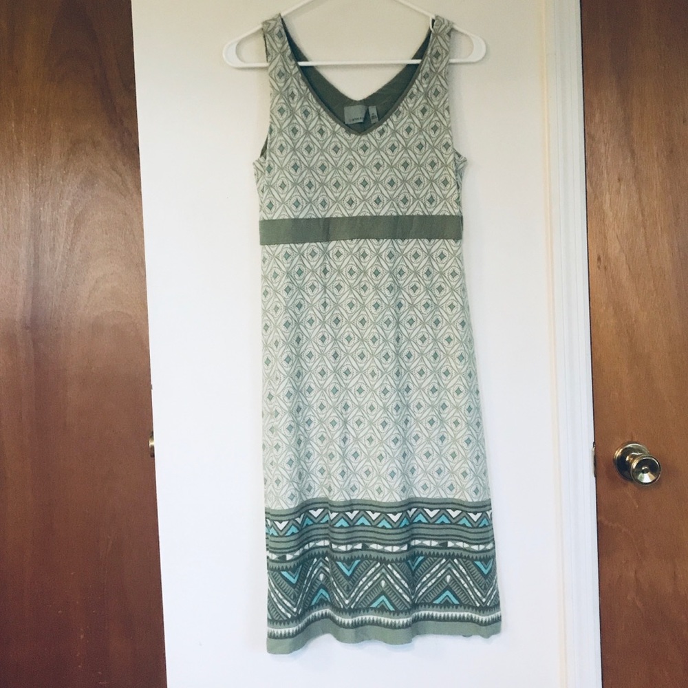 Athleta dress summer pattern sleeveless Medium